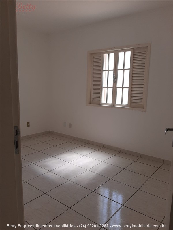 Casa a Venda no Montese em Resende