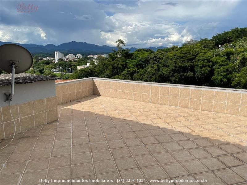 Casa a Venda no Jardim Brasília 2 em Resende