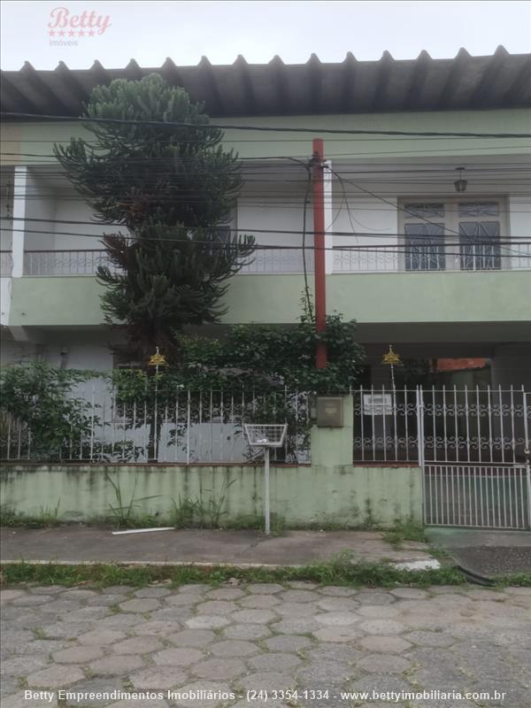 Casa para Alugar no Jardim Tropical em Resende