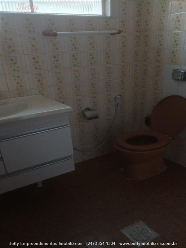 Casa para Alugar no Jardim Tropical em Resende
