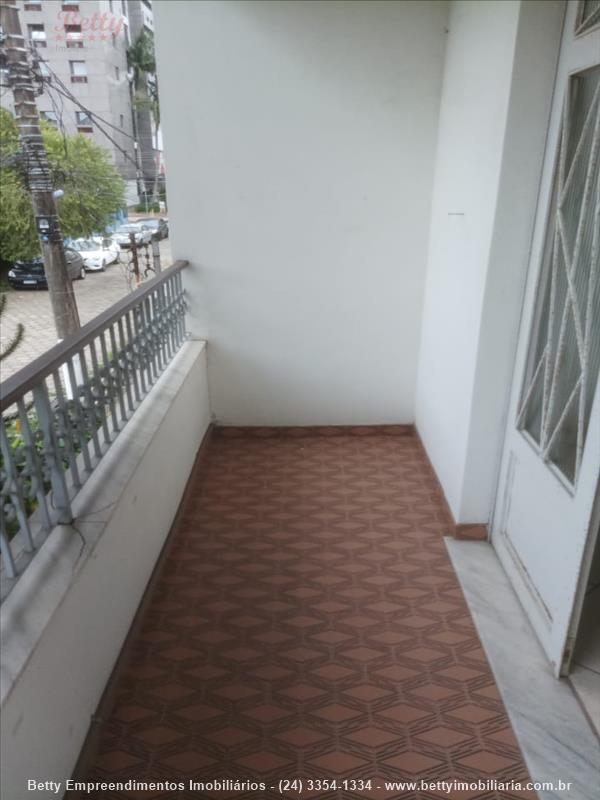 Casa para Alugar no Jardim Tropical em Resende