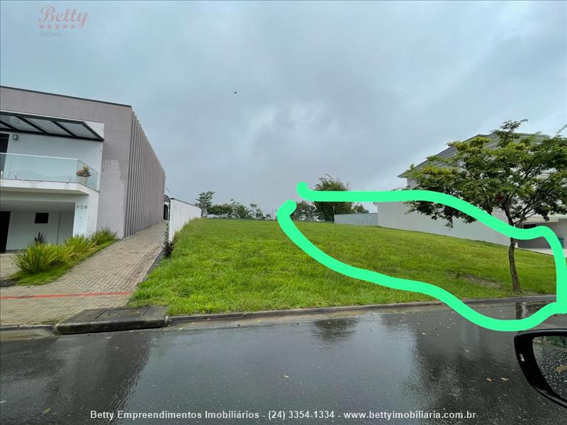 Terreno a Venda no Parque Ipiranga em Resende - Foto do Imvel