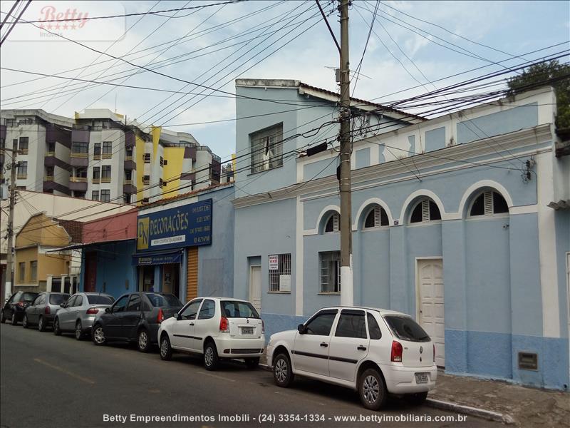 Casa a Venda no Campos Elíseos em Resende