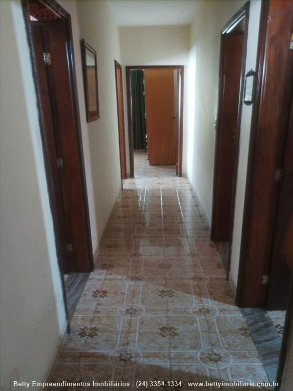 Casa a Venda no Montese em Resende - Foto do Imvel