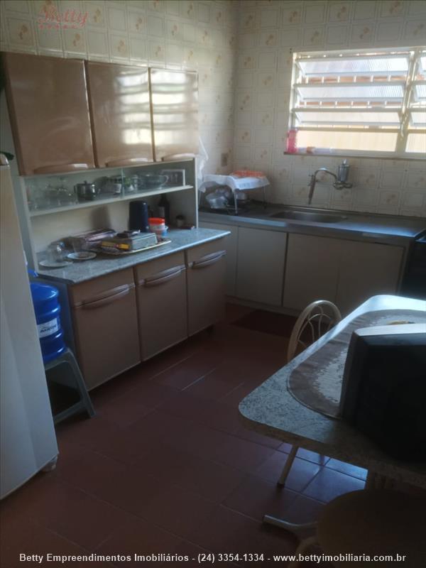 Casa a Venda no Montese em Resende - Foto do Imvel
