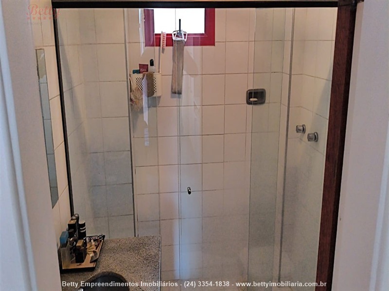 Apartamento para Venda ou Alugar no Centro em Resende - Foto do Imóvel